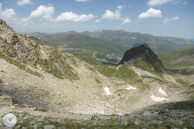 Lago de las Abelletes y picos de Envalira (2.823m y 2.818m) 1 