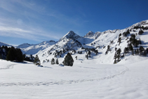 Circo de Bacivers y Tuc de la Llança (2.659m).