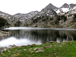 Lago de Baciver desde el Pla de Beret