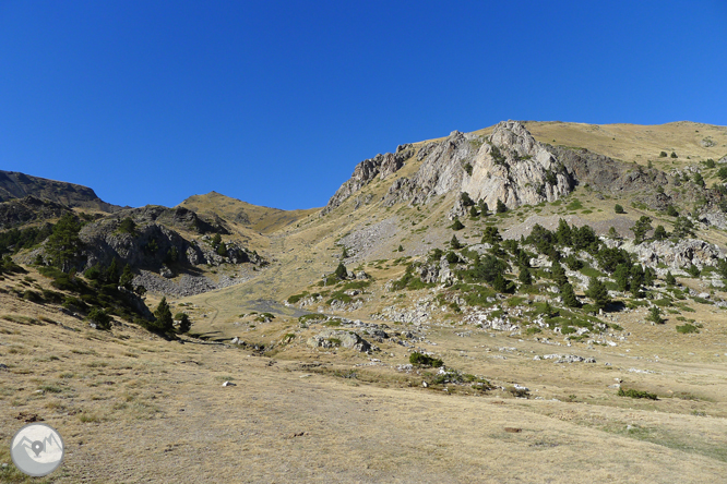 Lago de la Nou y valles de Claror y Perafita 1 