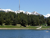 Lago de Engolasters y camino de las Pardines