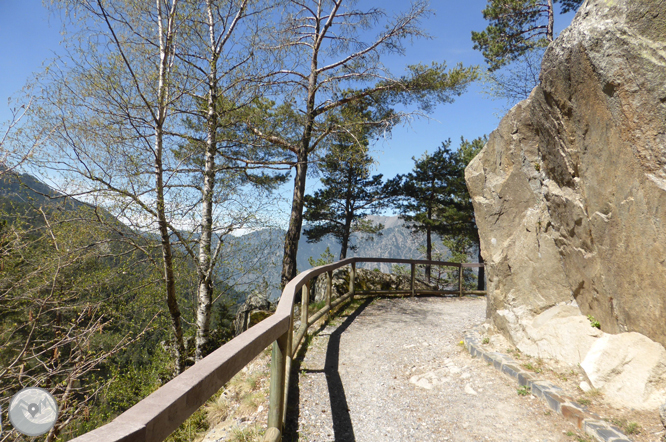 Lago de Engolasters y camino de las Pardines 1 