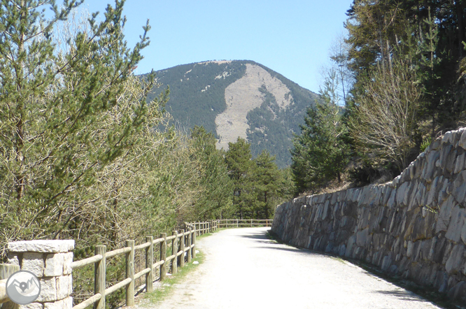 Lago de Engolasters y camino de las Pardines 1 