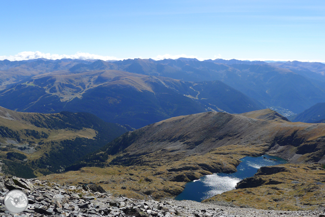 Lago y pico del Estanyó (2.915m) 1 