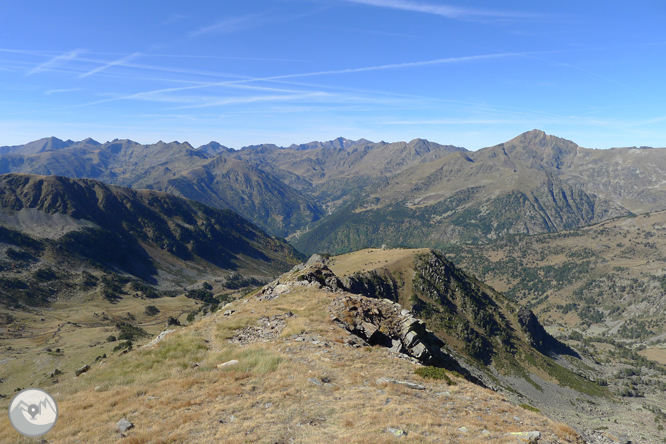 Lago y pico del Estanyó (2.915m) 1 