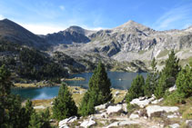 Vistas al lago de Gémena de Baix.