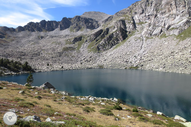 Lagos de Gémena en el valle de Llubriqueto 1 