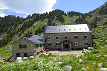 Refugio de la Renclusa, base perfecta antes de emprender la ascensión al Aneto.