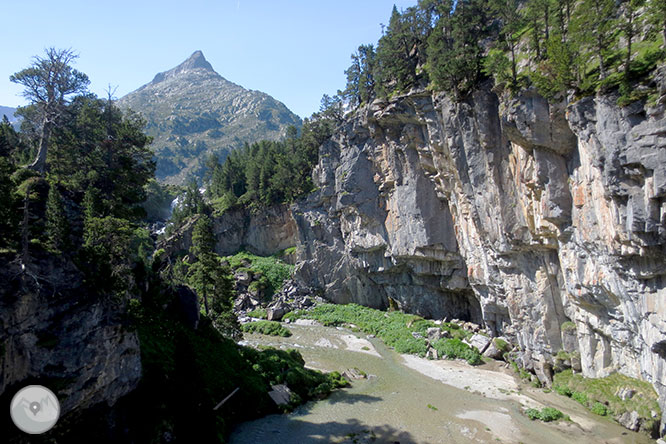 Forau y cascada de Aigualluts 1 