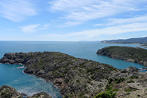 Vistas de la Mar d´Avall desde los alrededores del faro del Cabo de Creus.