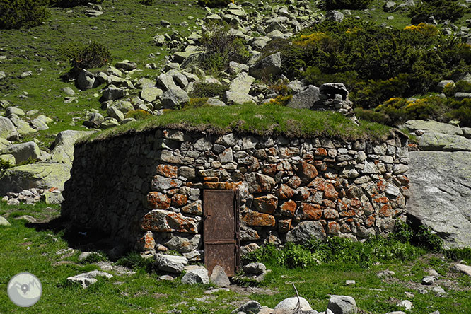 GR 11 - Etapa 13: Refugio de Malniu - Refugio del Illa 1 