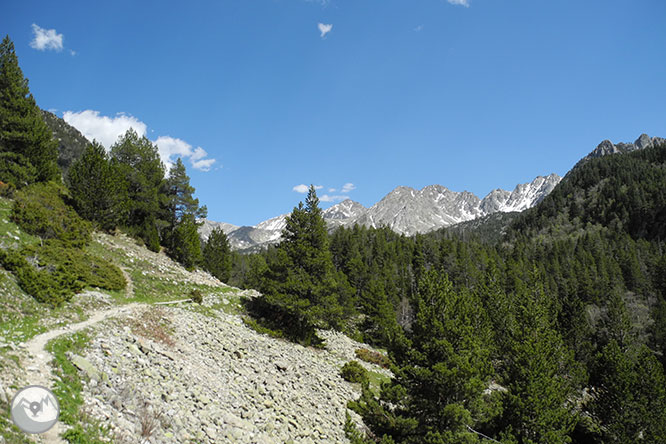 GR 11 - Etapa 14: Refugio de l