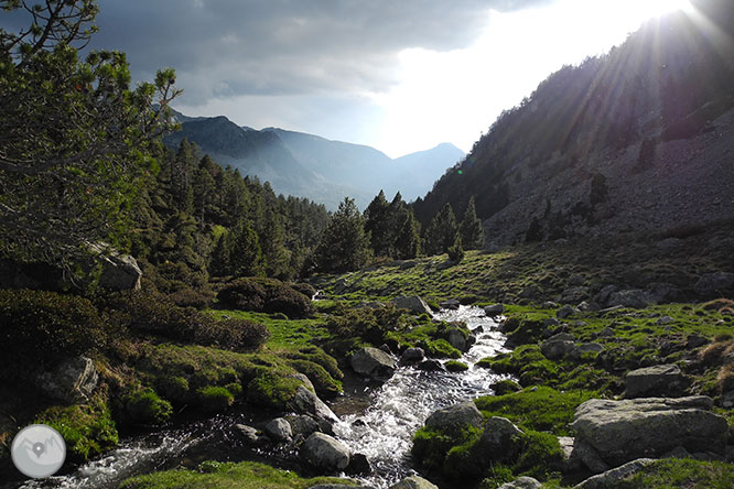 GR 11 - Etapa 14: Refugio de l