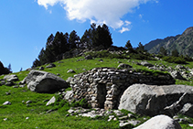 Cabaña de piedra seca.