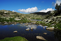 Lagos de la Basseta y la Bova.