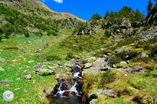 Ibones de Villamuerta desde la Besurta 1 