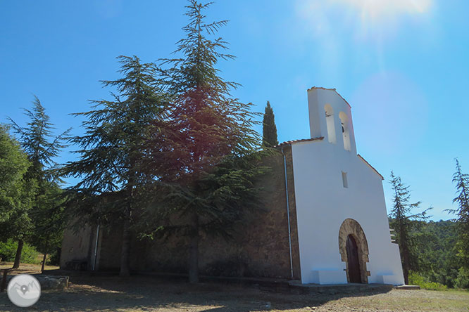 La ermita de la Posa, el Parque Cretácico y las fortificaciones del Frente del Pallars desde Isona 1 