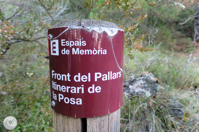 La ermita de la Posa, el Parque Cretácico y las fortificaciones del Frente del Pallars desde Isona 1 