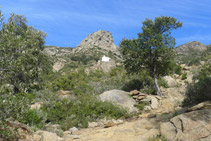 La ermita de Sant Onofre, nuestro objetivo, al fondo.