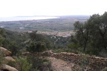 Bajando hacia Palau-saverdera.