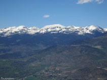 La Tossa Plana (2.904m), al N.