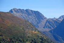 Tuc de Crabèra y Tuc de Canejan en el valle de Toran.