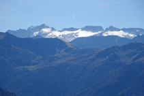 El glaciar de la Maladeta y el pico del Aneto.