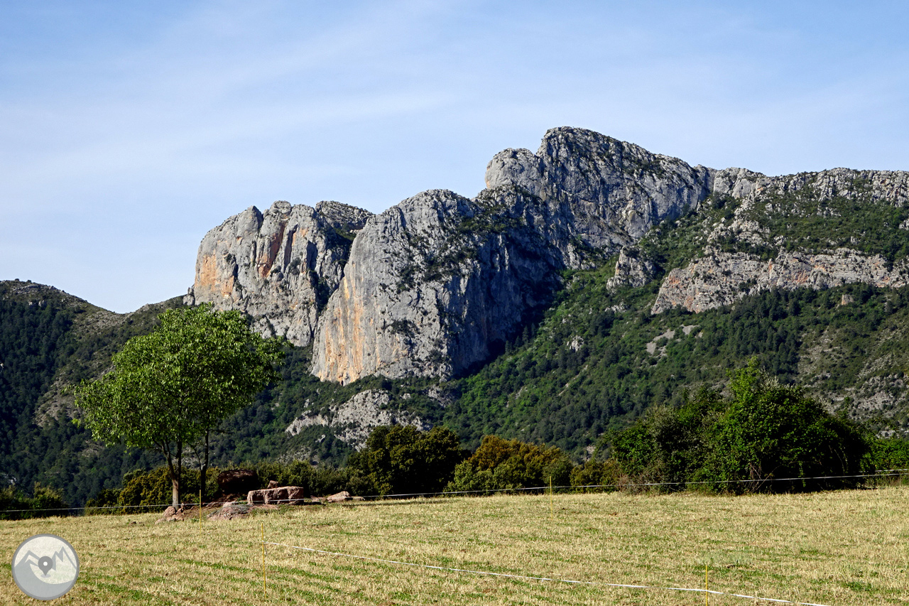 Fotografías La Geganta Adormida, itinerario histórico por el Pla de Corts |  RUTAS PIRINEOS