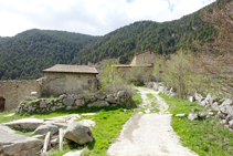 Llegando a Cal Jan de la Llosa.