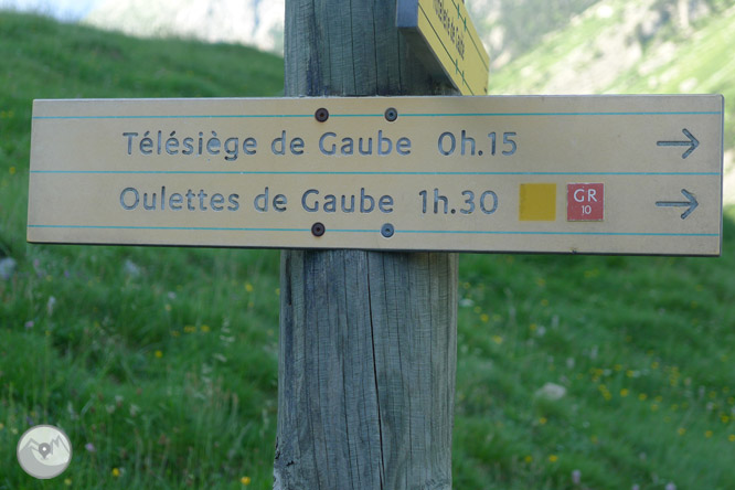 Lago de Gaube y circo de Oulettes de Gaube 1 