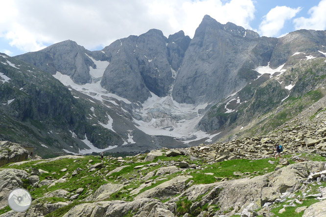 Lago de Gaube y circo de Oulettes de Gaube 1 