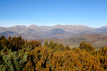 Vistas desde lo alto de la sierra hacia el N del Pallars Jussà.