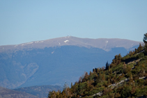 Vistas del macizo del Orri, con la Torreta de l´Orri y las antenas que hay instaladas en la cima.