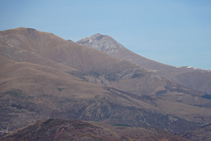 El Montsent de Pallars al fondo.