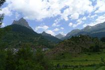 Peña Foratata (2.341m).