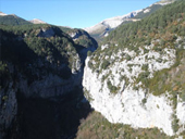 Sendero de los miradores de Revilla en las Gargantas de Escuaín