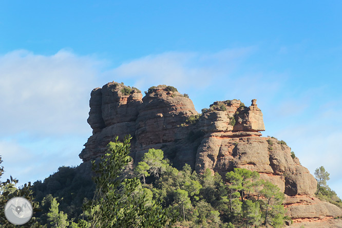 El Montcau (1.056 m) desde el Marquet de les Roques 1 