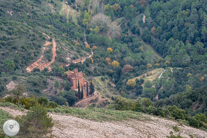 El Montcau (1.056 m) desde el Marquet de les Roques 1 