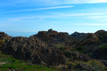 Vistas de S´Àliga (el Águila) desde la pista por la que avanzamos. 