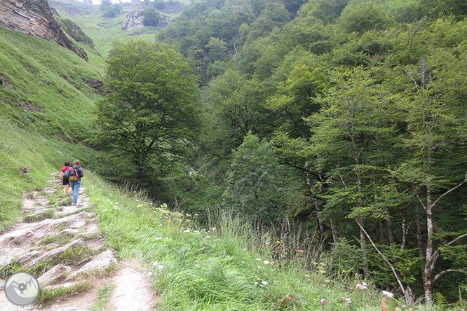 La pasarela de Holzarté y las gargantas de Olhadubi 1 