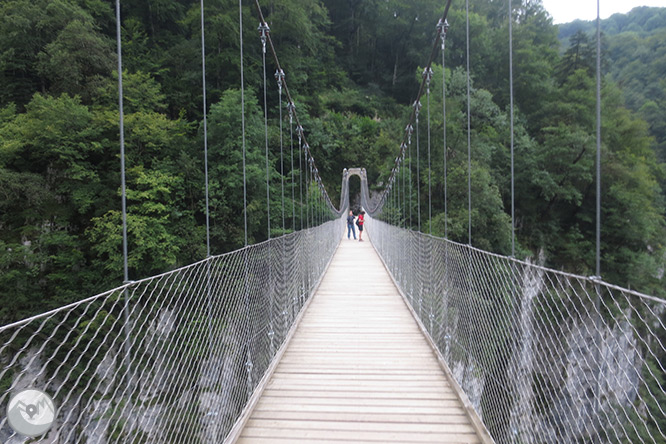 La pasarela de Holzarté y las gargantas de Olhadubi 1 