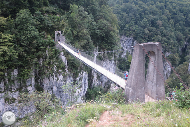 La pasarela de Holzarté y las gargantas de Olhadubi 1 