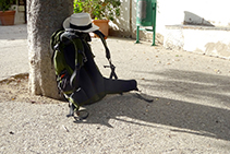 Un descanso buscando sombra en la Selva de Mar.