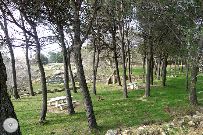 Por los dominios de Sant Pere de Rodes 1 