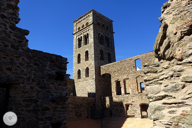 Por los dominios de Sant Pere de Rodes 1 