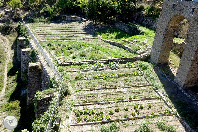 Por los dominios de Sant Pere de Rodes 1 