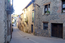 Calle del Pont de Santa Pau.