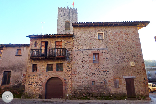 Por antiguos caminos de monjes en Sant Julià del Mont 1 