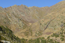 Valles en forma de U vistos desde el collado de Comapedrosa.