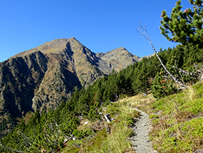 Pico de Comapedrosa (2.942m) desde Arinsal